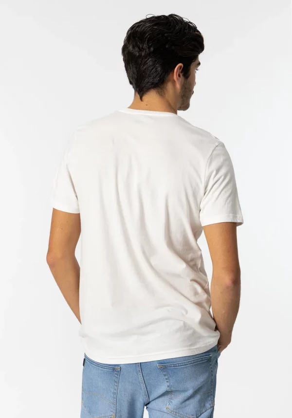 03-camiseta-con-estampado-frontal-02