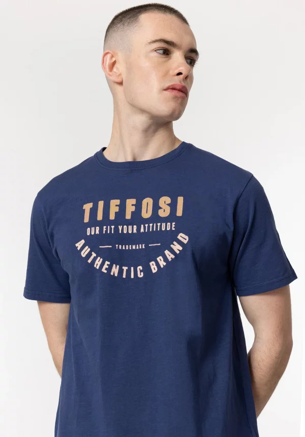 05-camiseta-flame-con-estampado-01