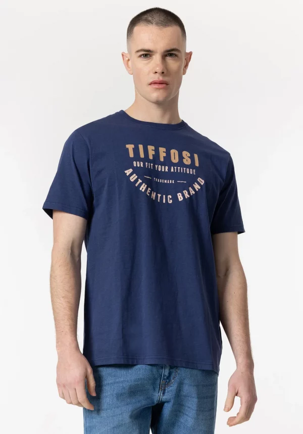 05-camiseta-flame-con-estampado-02