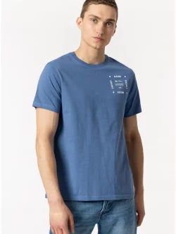 06-camiseta-con-texto-frontal-01