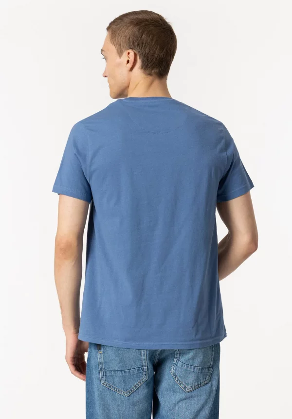 06-camiseta-con-texto-frontal-02