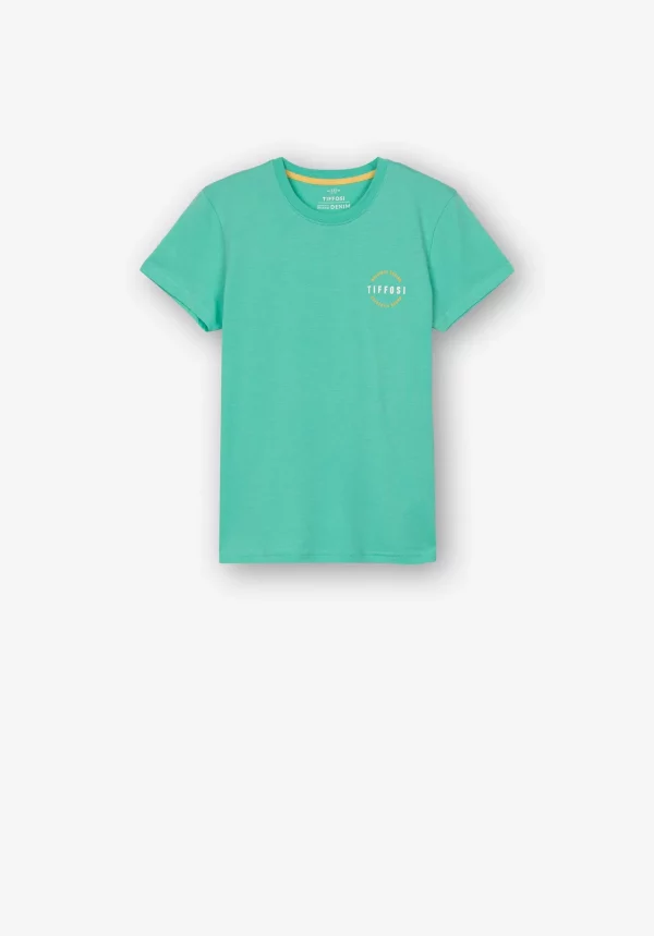 11-camiseta-con-estampado-frontal-01